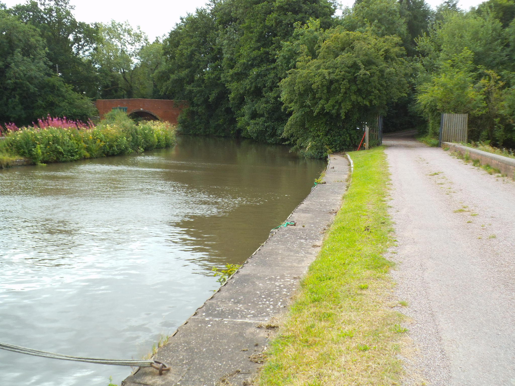 Bittell (Electric) Long Term L1 :: Waterside Moorings